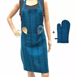 101402B - Küchenschürze und Ofenhandschuh Blau - Getragen